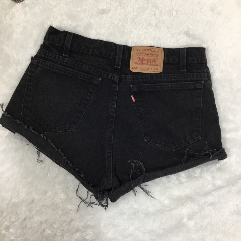 Levi’s Black 550 High Rise Cutoff Denim Shorts